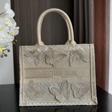 Christian Dior Shopping Bags